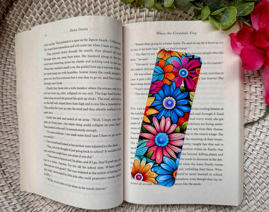 Bright Daisy Bookmark