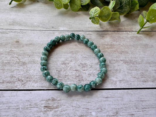 Dark Green & White Crackle Stretch Bracelet